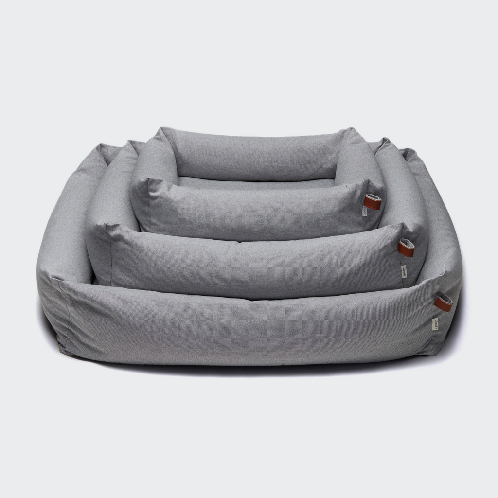 Dog Bed Sleepy by CLOUD7